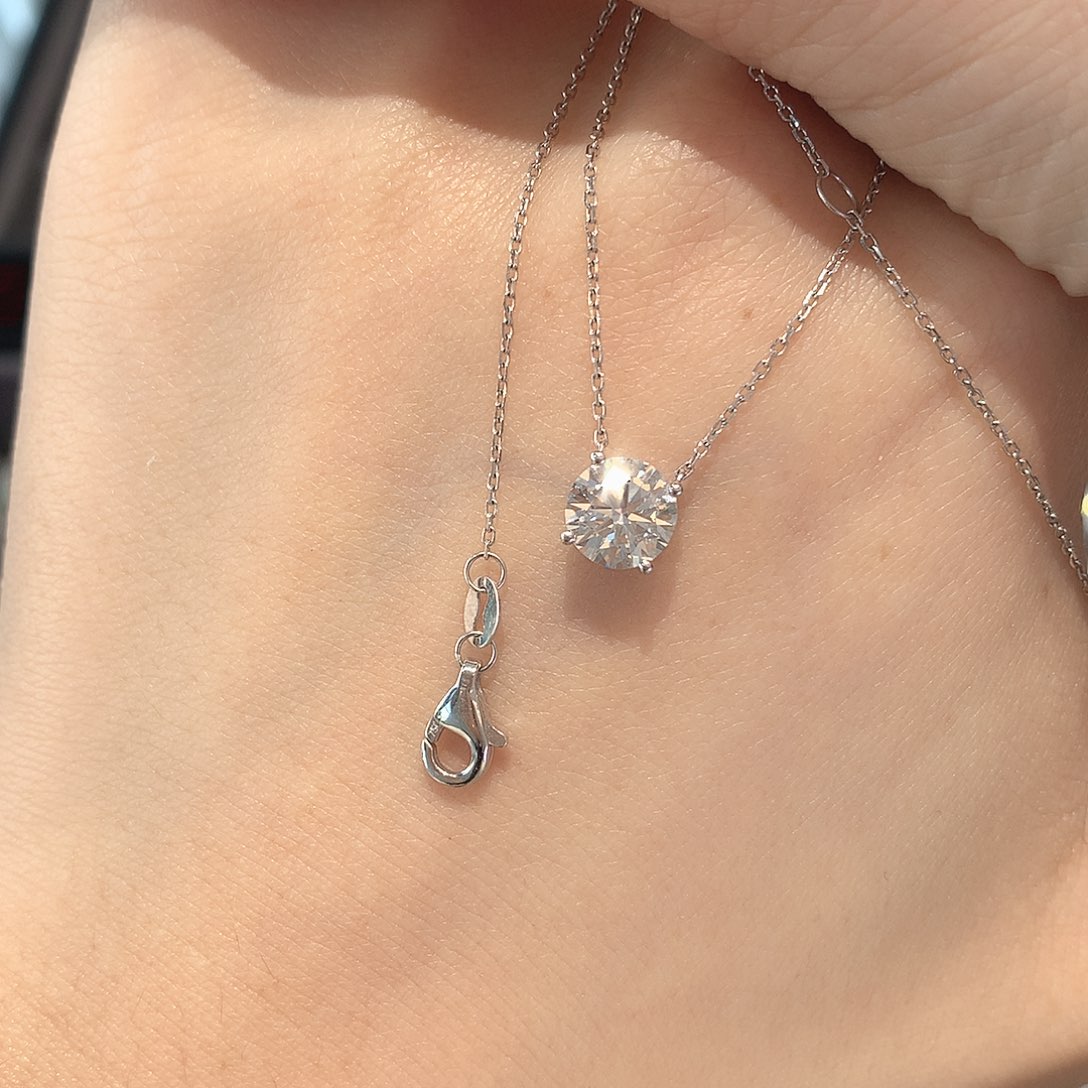 实验室培育钻石18K金镶嵌1克拉四爪项链