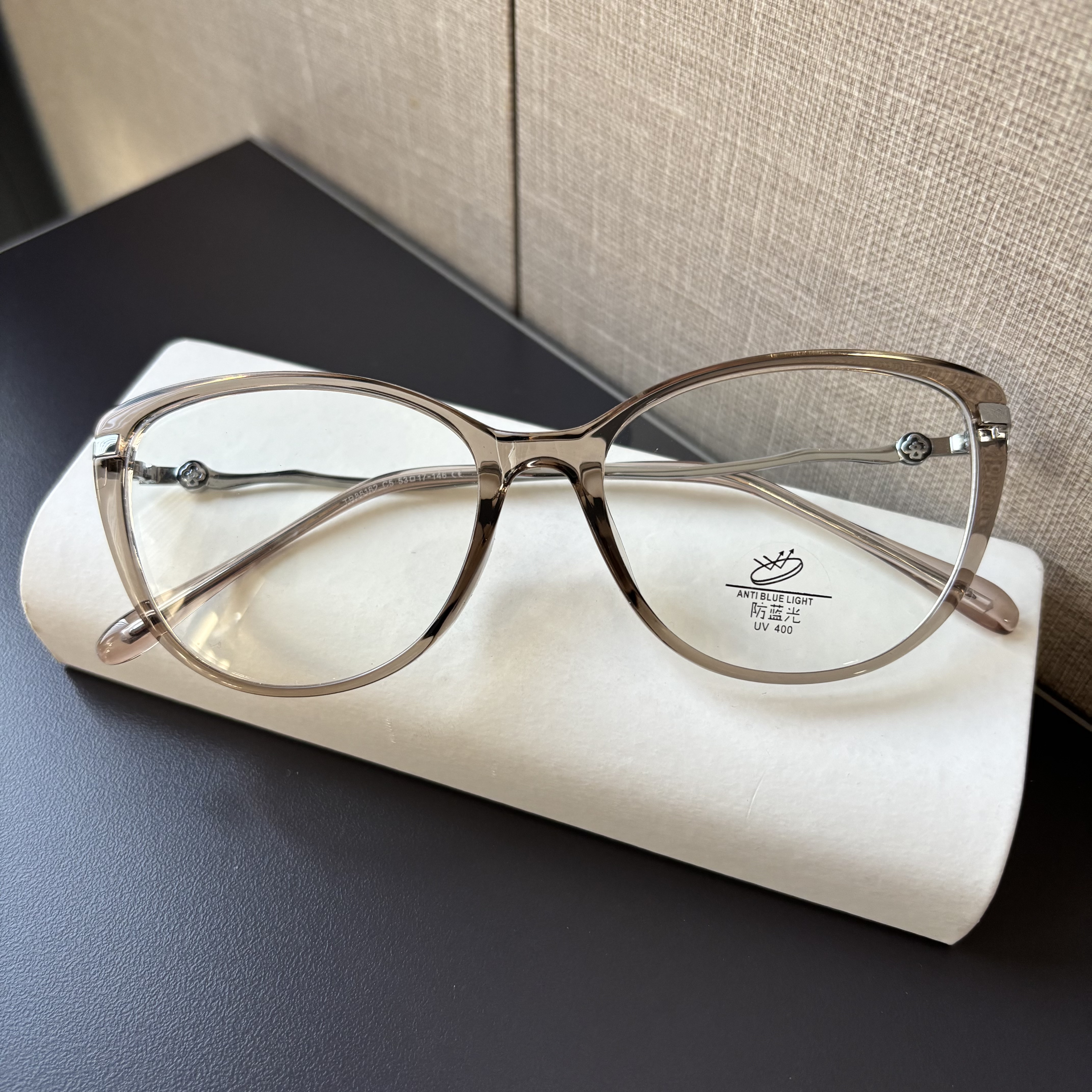 超轻素颜猫眼近视眼镜框可配度数显脸小镜架ins百搭