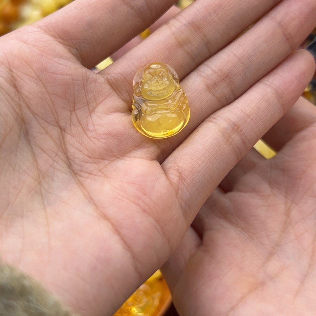 琥珀珠宝奇石未镶嵌