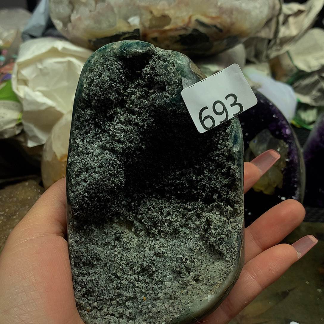 紫晶大型摆件（非配饰）未镶嵌