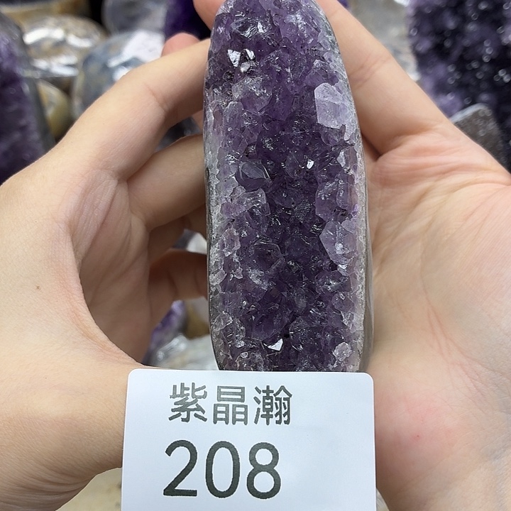 未镶嵌水晶大型摆件（非配饰）