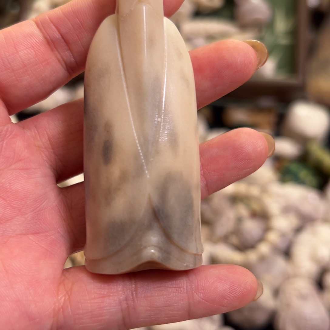 鹿骨把件一**衣手把件