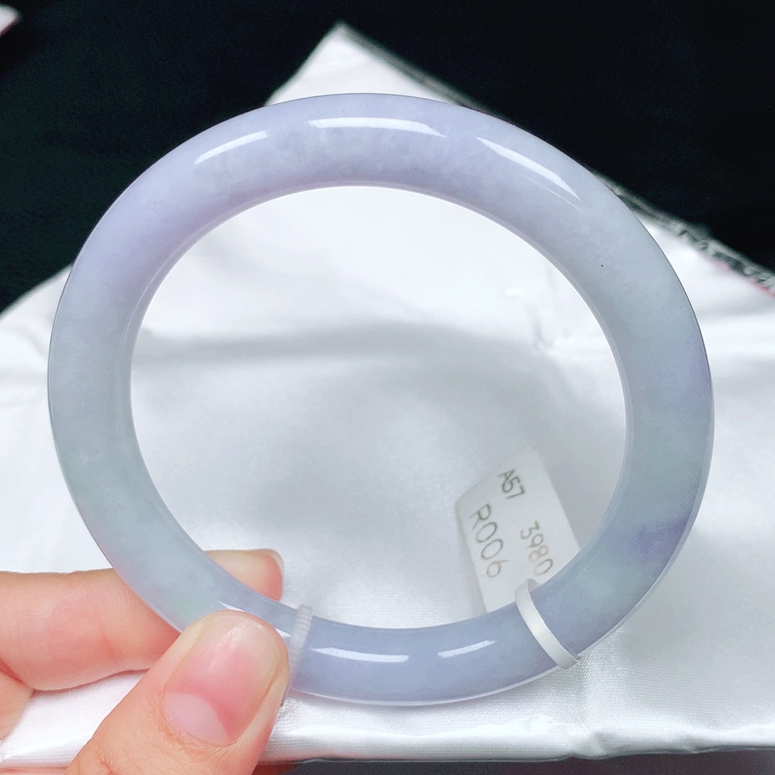 翡翠未镶嵌手镯（圆镯）圆条57