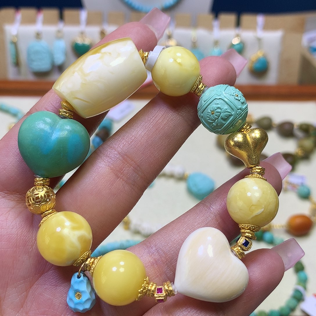 18K金镶嵌琥珀手链蜜蜡原创设计