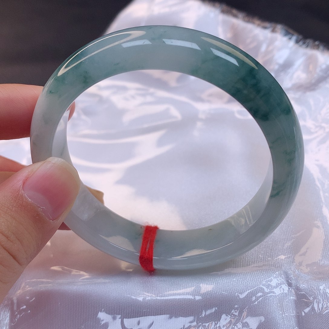 翡翠手镯未镶嵌107号