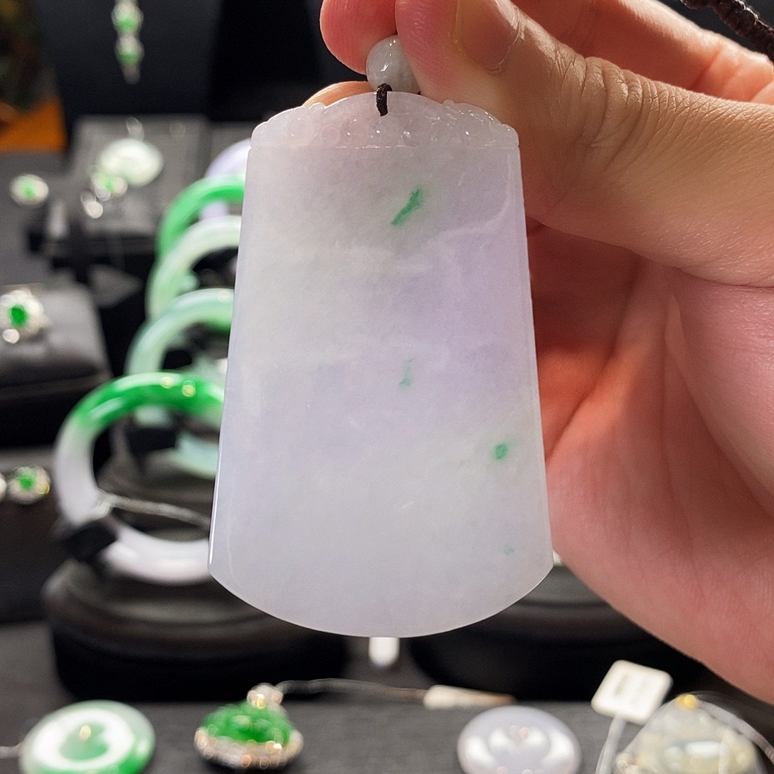 翡翠未镶嵌颈饰翡翠吊坠