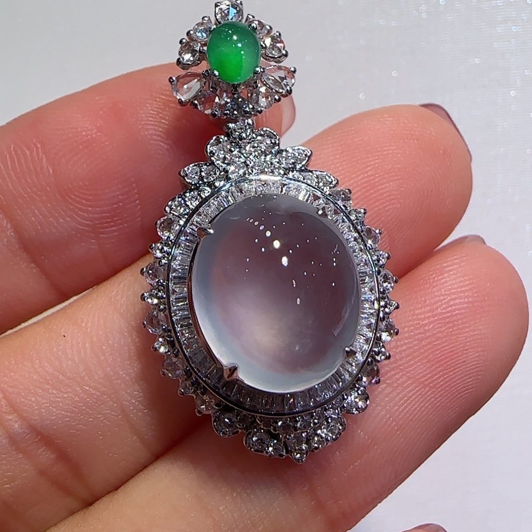 翡翠吊坠(不含链)18K金镶嵌吊坠