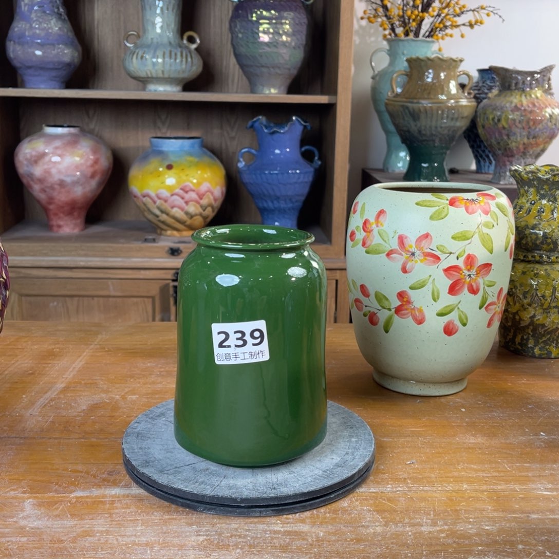 摆件陶瓷花瓶高17口径8微瑕清仓特价