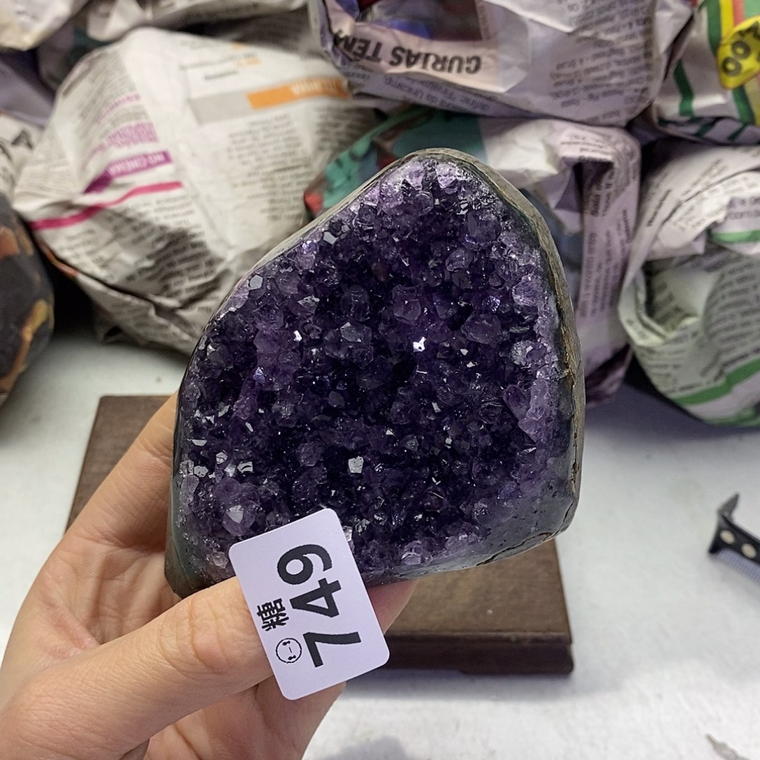 紫晶大型摆件（非配饰）未镶嵌