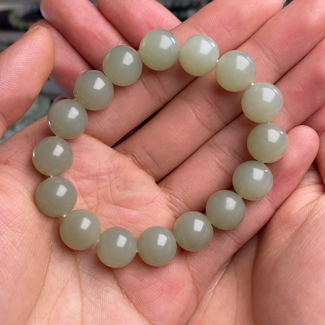 未镶嵌手串和田玉