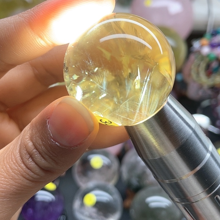 黄卡3.67，34号未镶嵌水晶