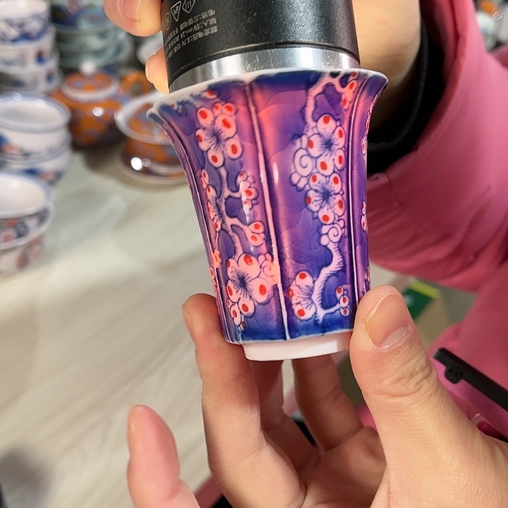 瓷片/////景德镇陶瓷杯子。红