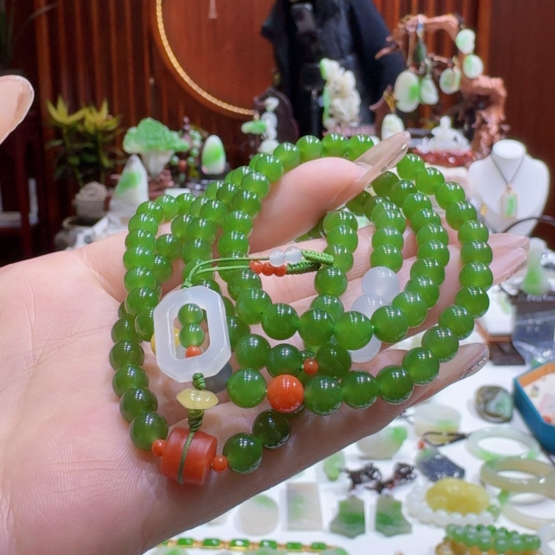 和田玉未镶嵌碧玉108