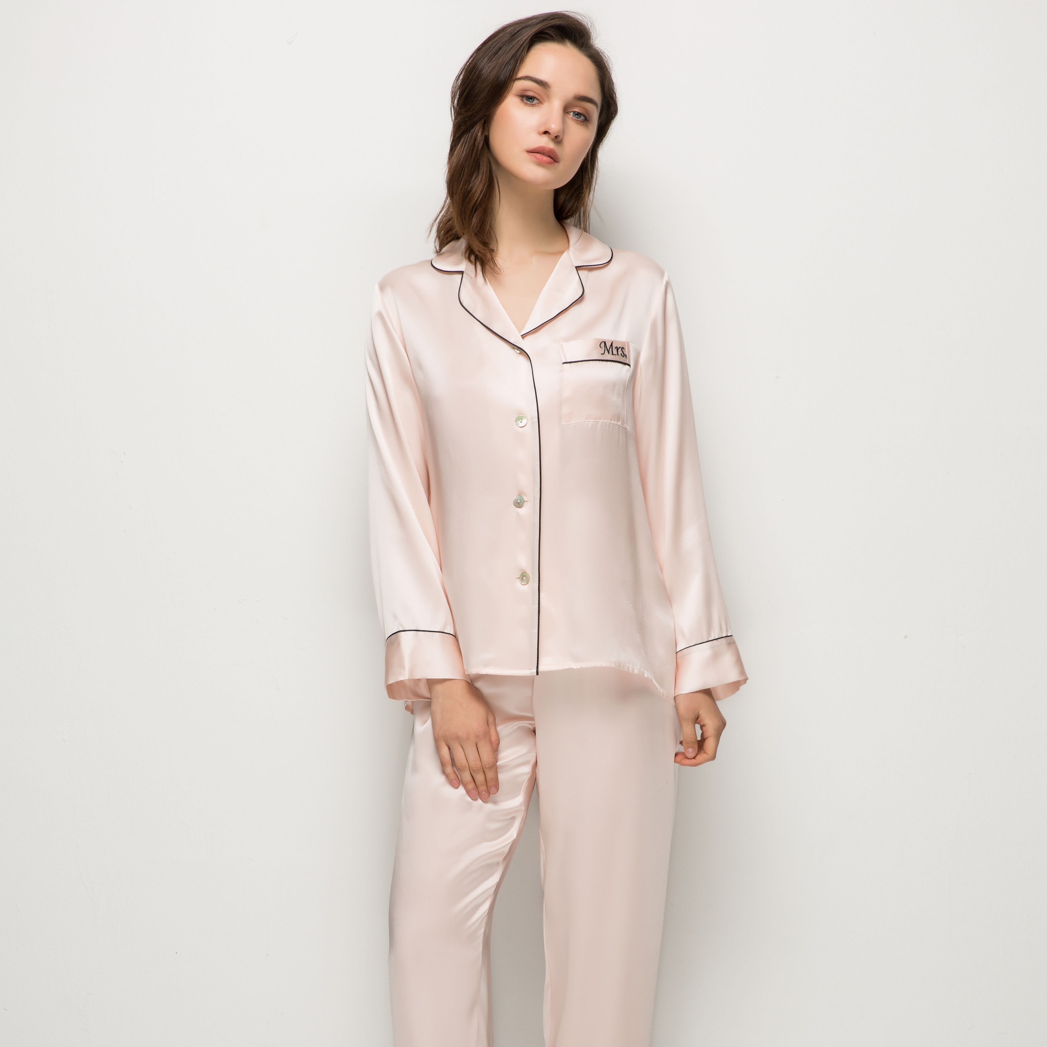 【断码清货】重磅真丝女绣花Mrs长袖长裤上下套D-5055