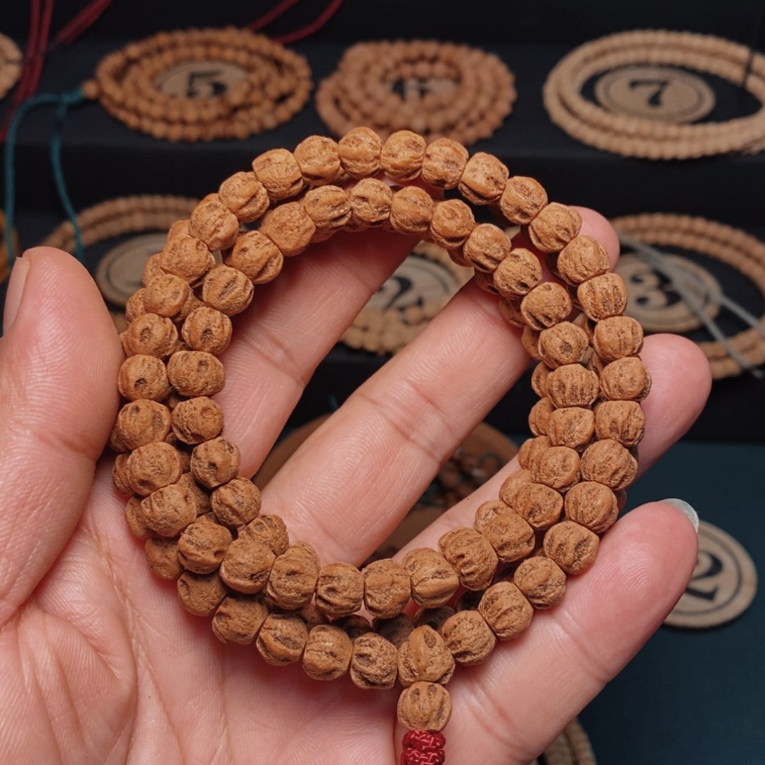 柏香籽/百香籽手串碳***✨