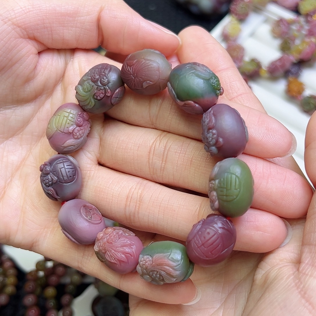 梦***真玛瑙/玉髓未镶嵌手串手串