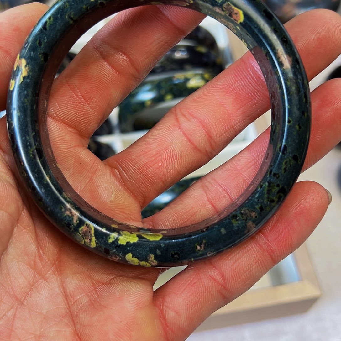 *****梅花玉鱼缸石茶周边微瑕不退不换