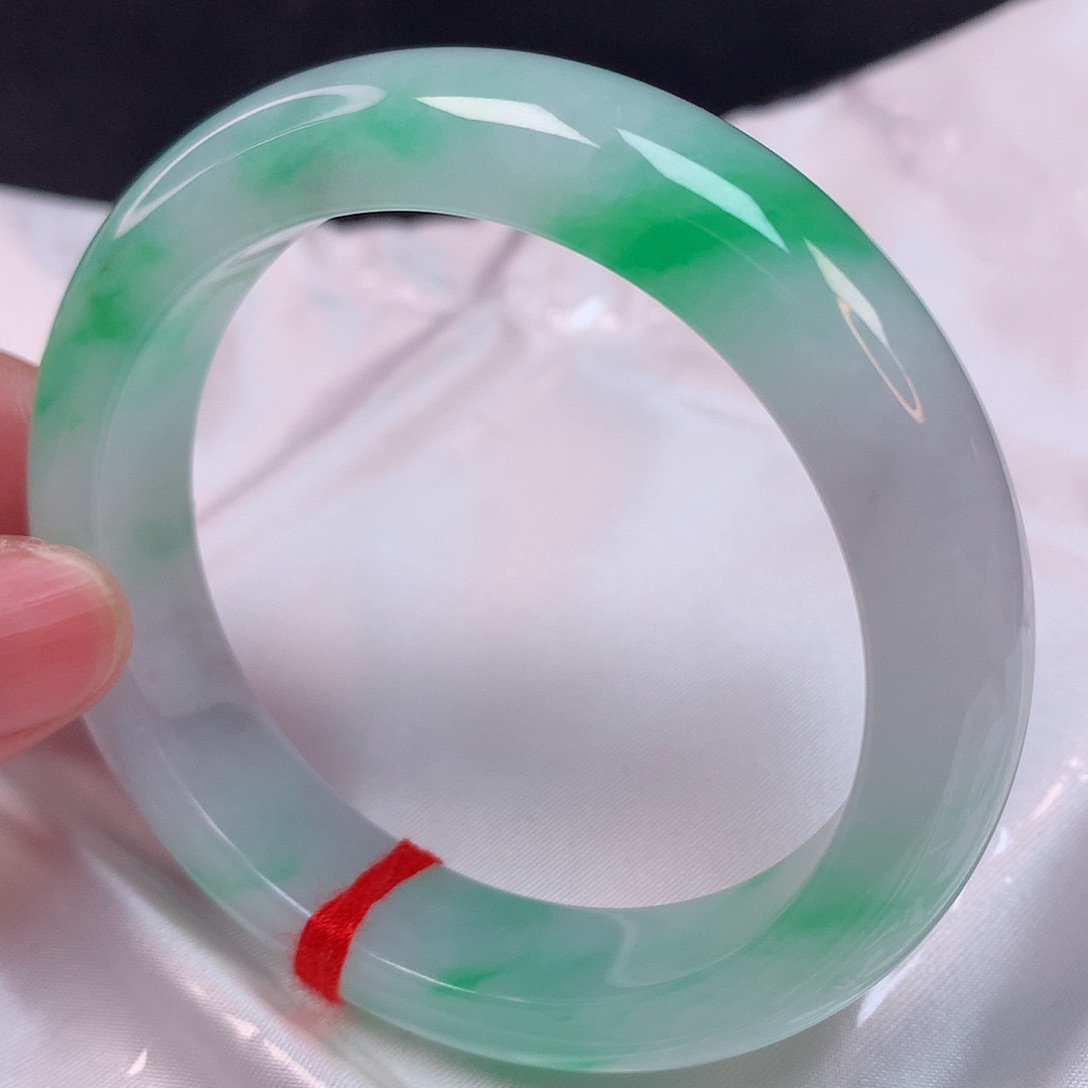 翡翠手镯未镶嵌56 翡翠手镯