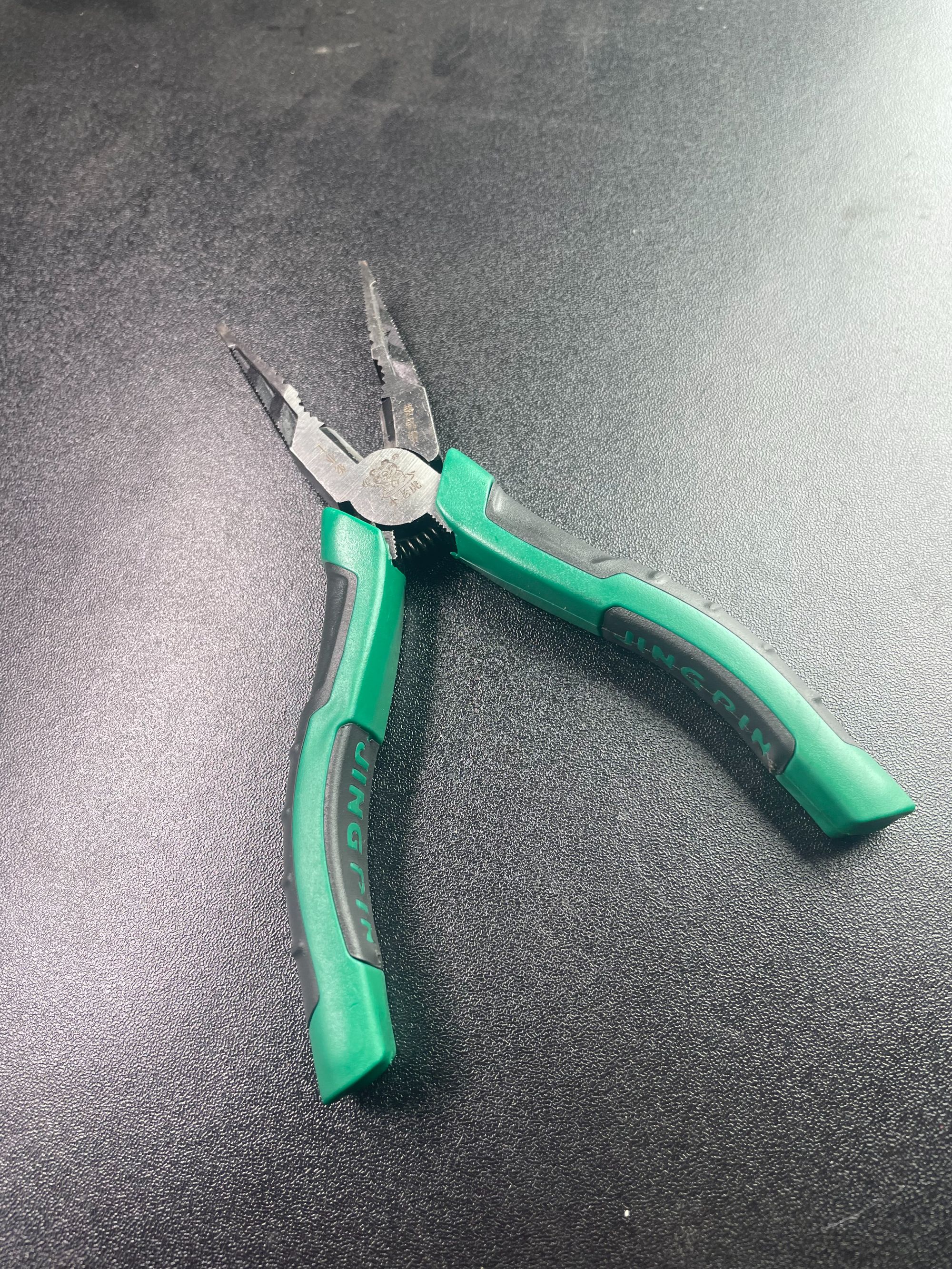 小老虎铬钒钢精品6寸尖嘴钳水电工专业用钳电线钳