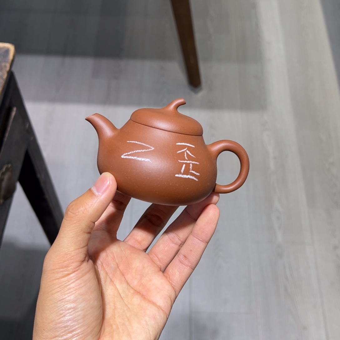 紫泥茶壶红皮龙茄瓜嘴歪