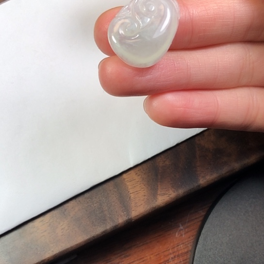 翡翠未镶嵌颈饰缅甸A货，每天下午1点半开播