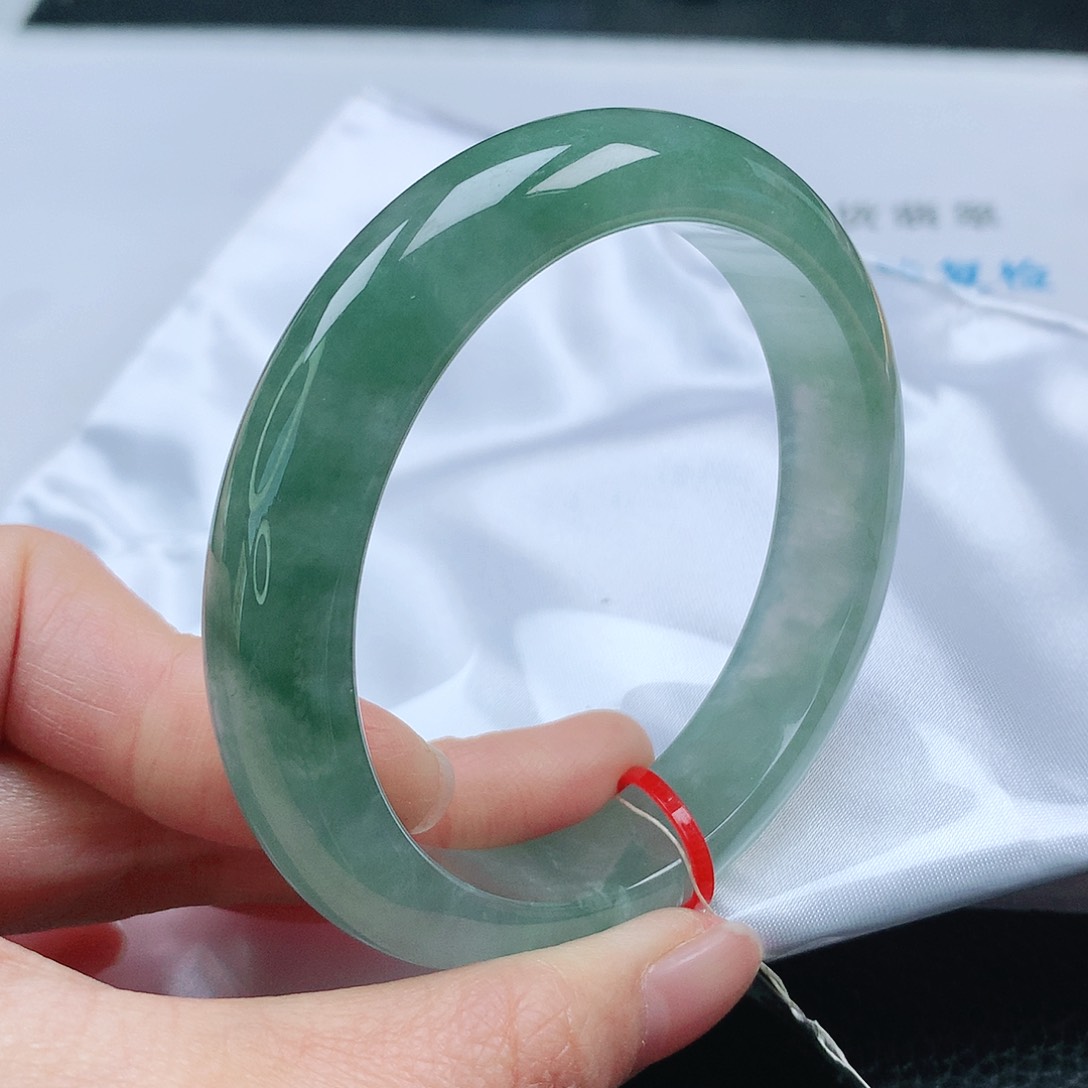 翡翠手镯未镶嵌57➕圈