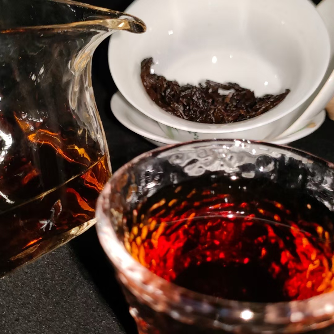一道古茶    十年醇韵熟茶357克