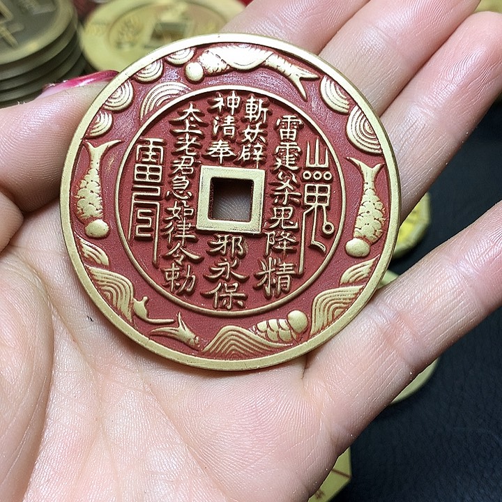 铜现代工艺品花钱105