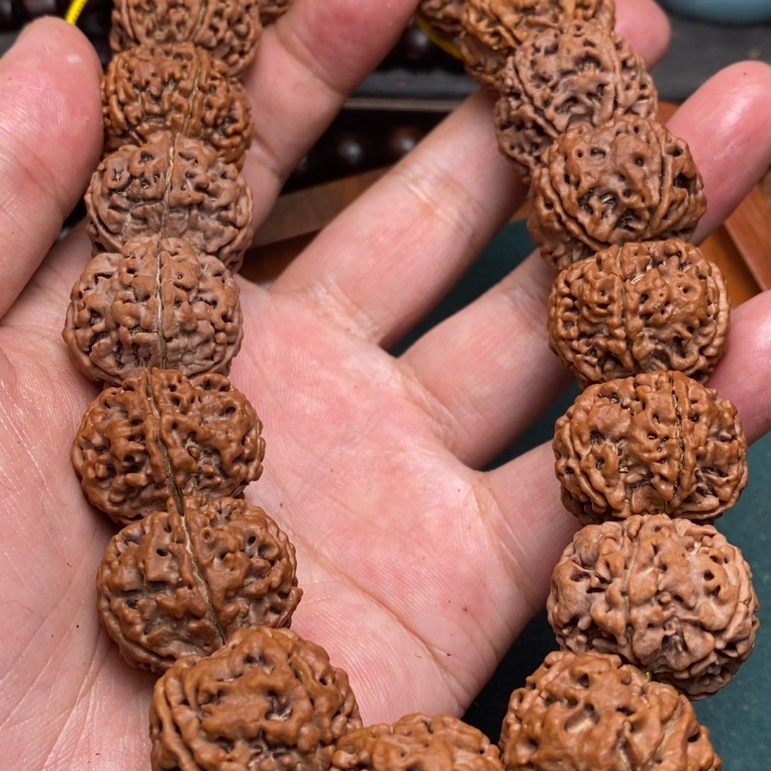 金刚菩提吊坠拉**虎金刚