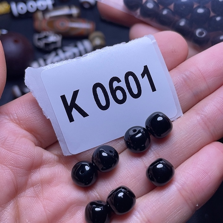 玛瑙/玉髓颈饰未镶嵌瑕疵