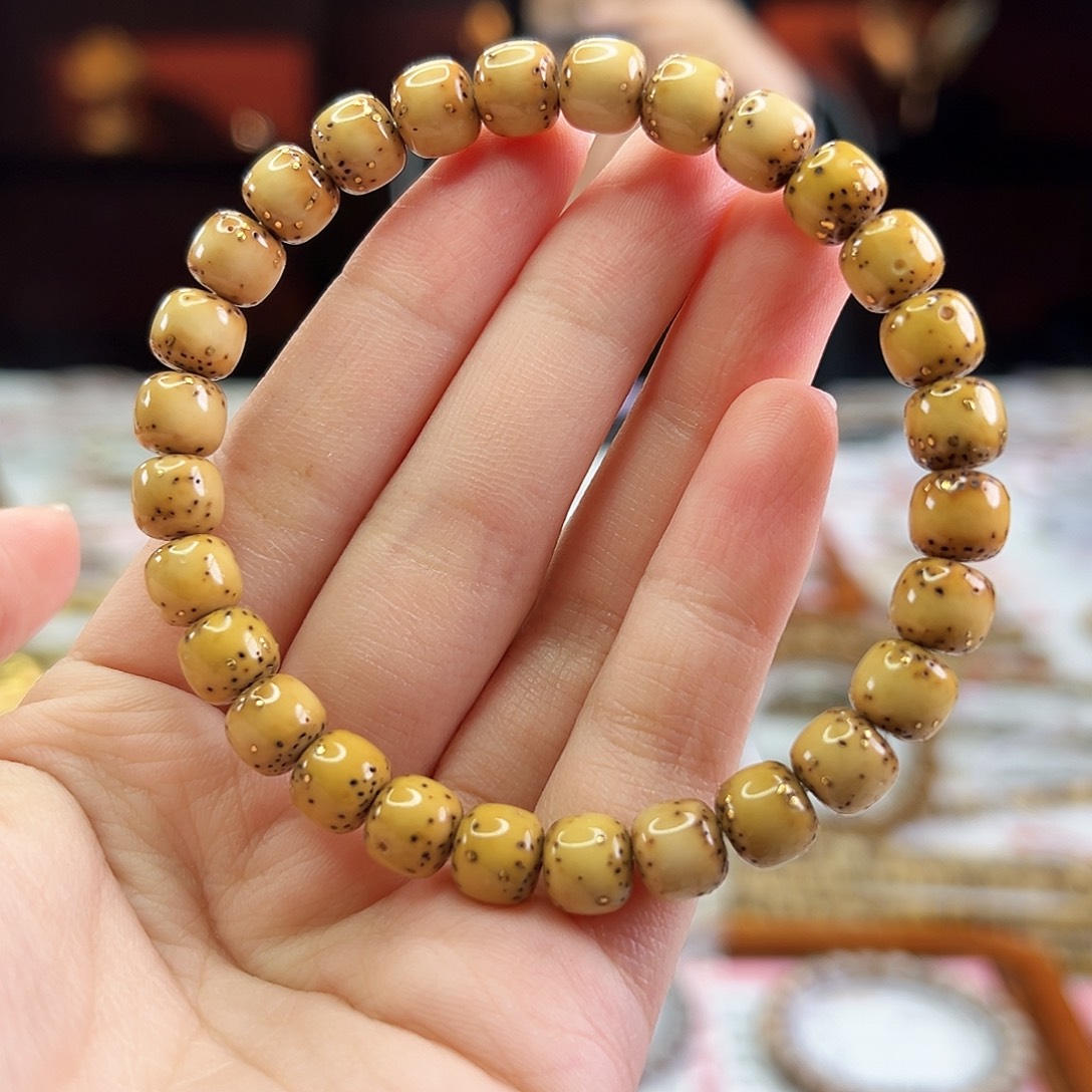 手串星月菩提Fqh8*7底色打好 数星星