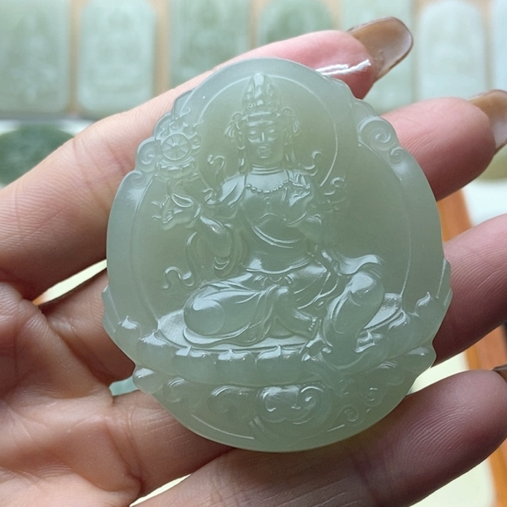 和田玉颈饰未镶嵌马**姐