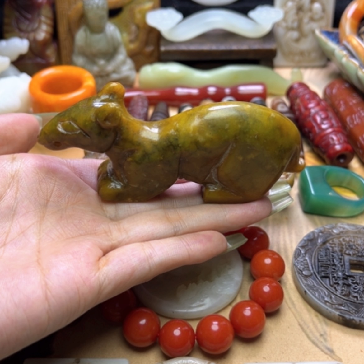 【闪购商品】蛇纹石玉未镶嵌颈饰