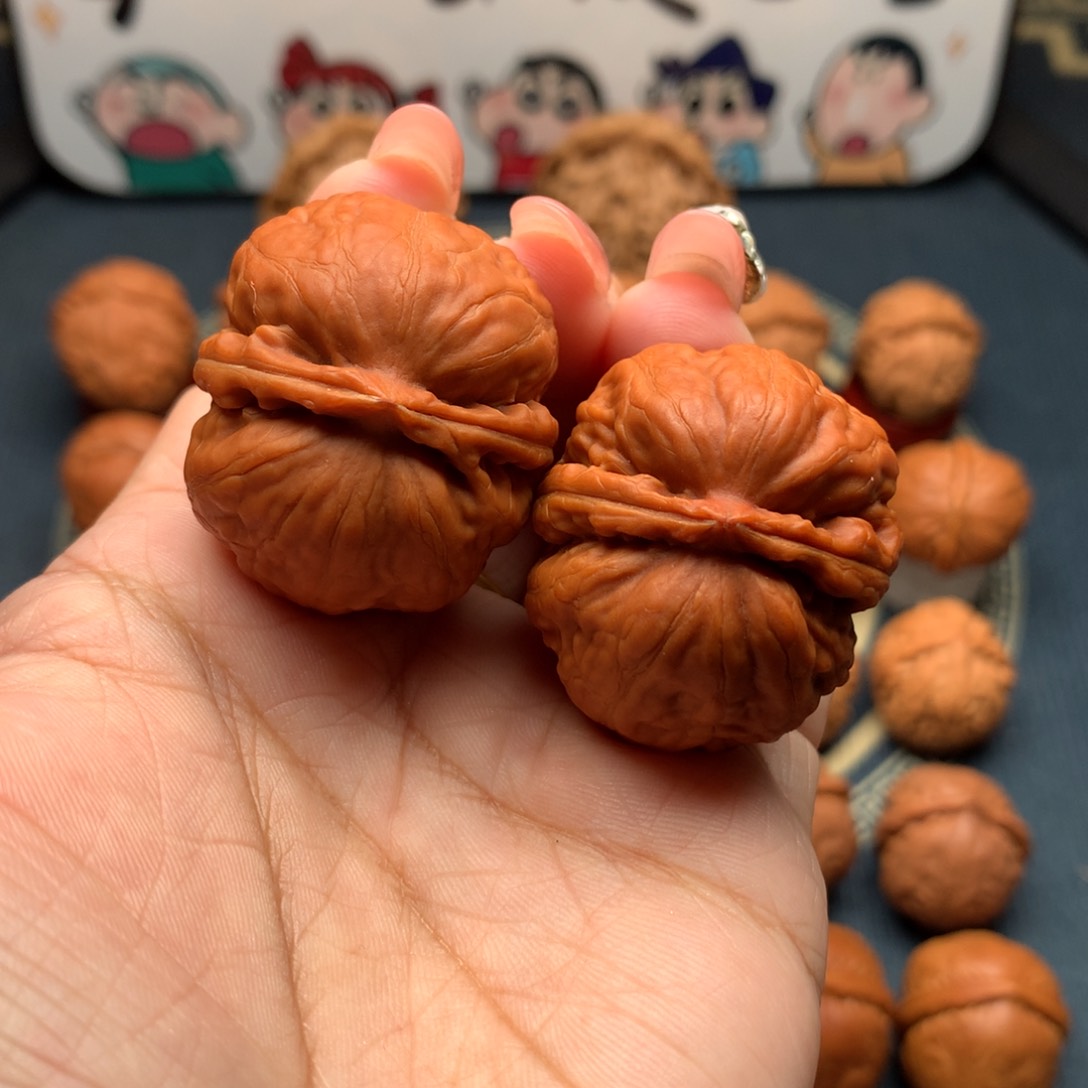 文玩核桃把件鸿运当头