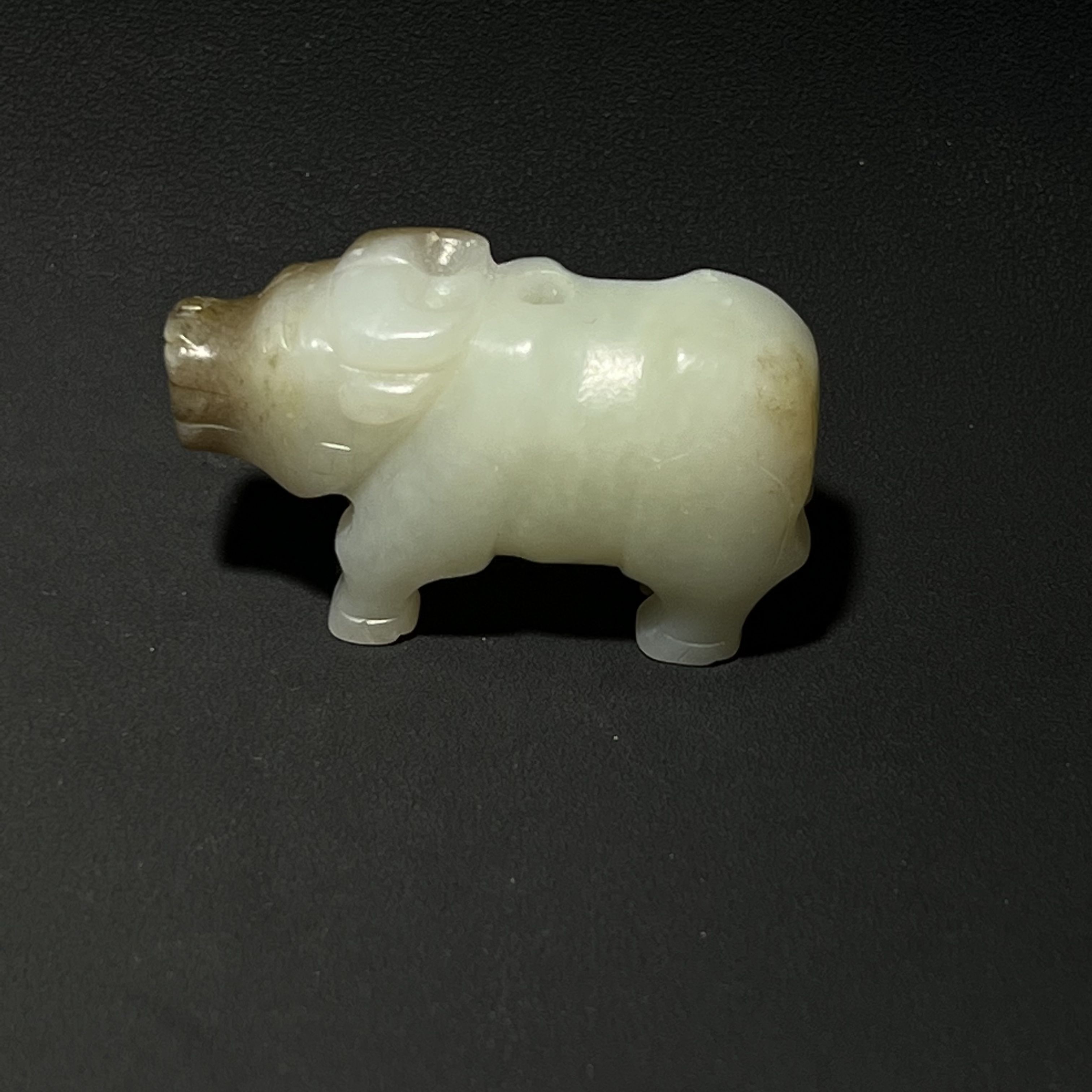 明代战立玉牛/HH15167495/集萃斋