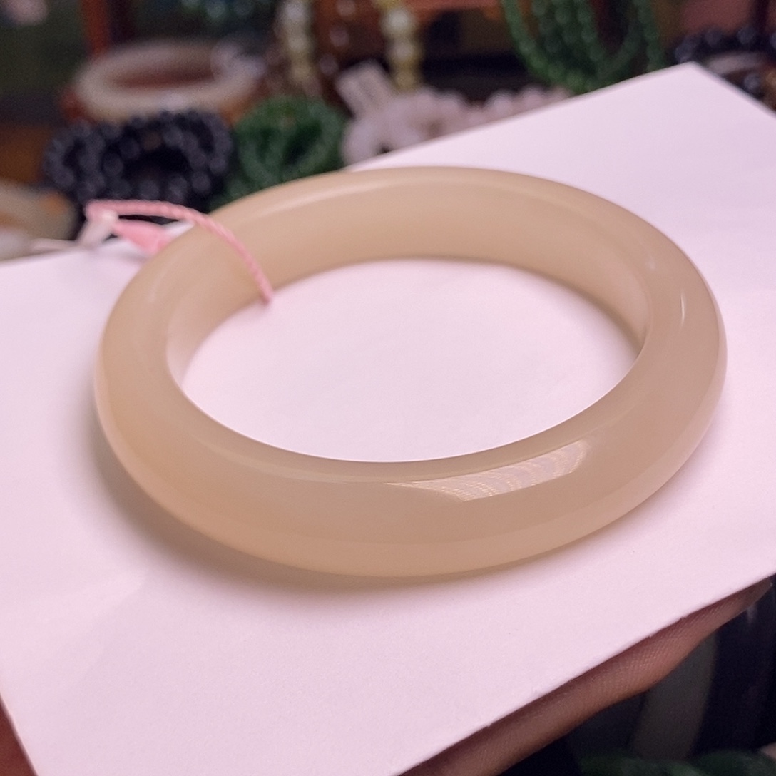 和田玉未镶嵌颈饰浓藕粉老矿料红粉手镯56.8