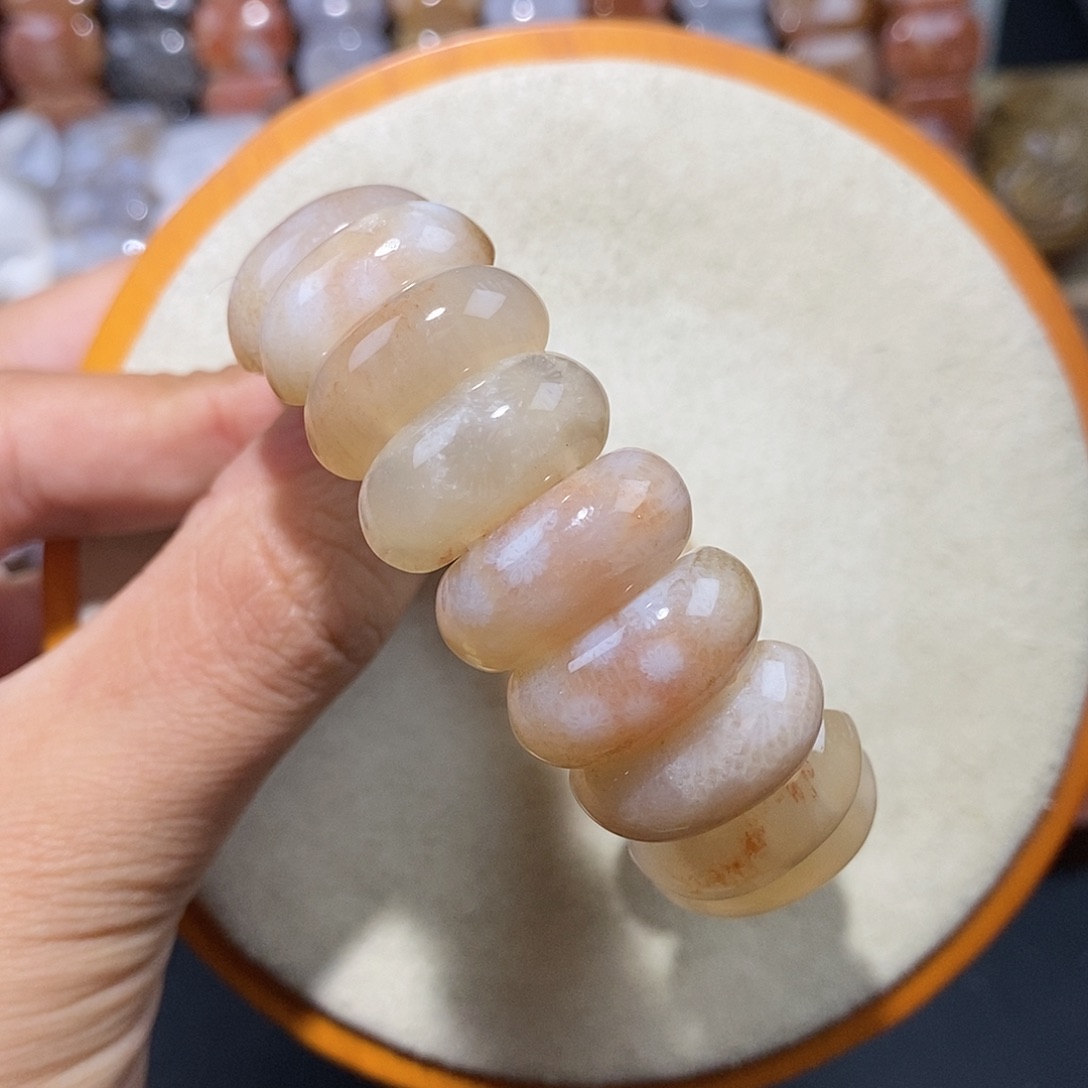 硅化珊瑚（珊瑚玉）手串未镶嵌白冰20