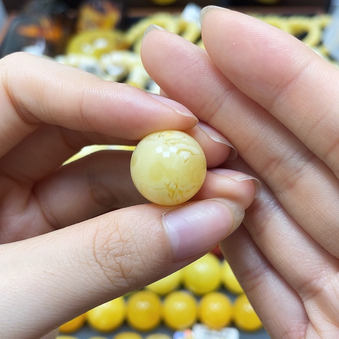 未镶嵌蜜蜡裸石圆珠16.5mm