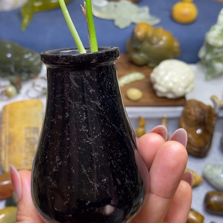 蛇纹石玉未镶嵌岫玉