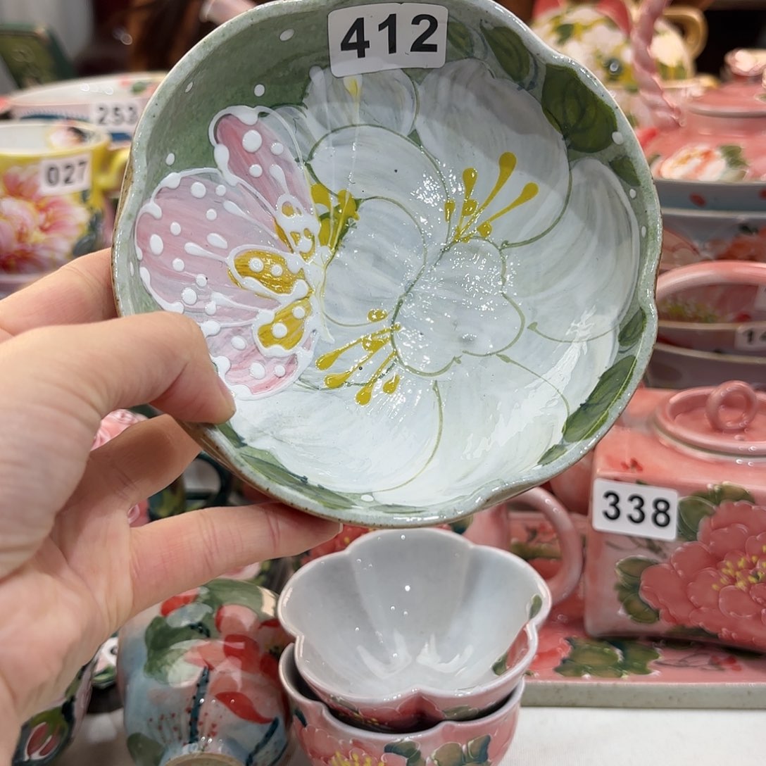 瓷片兔兔盖茨，兔兔好