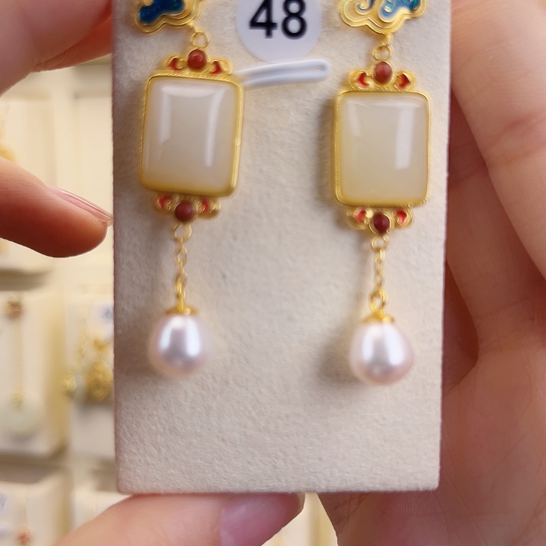 和田玉银S925镀金镶嵌耳饰