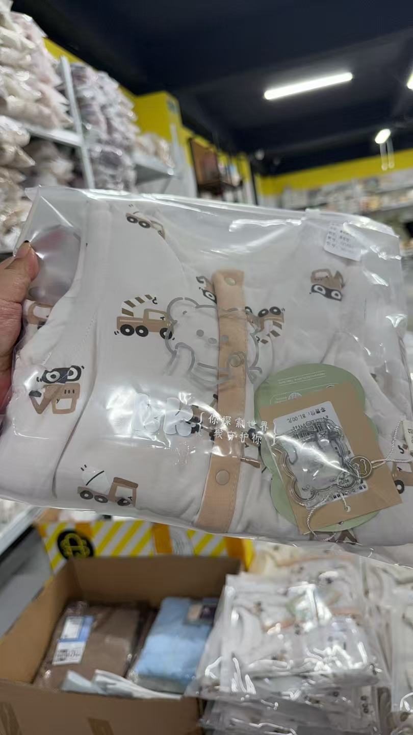 【暖暖三号仓专属】2025新品珂珂小熊100克棉花马甲