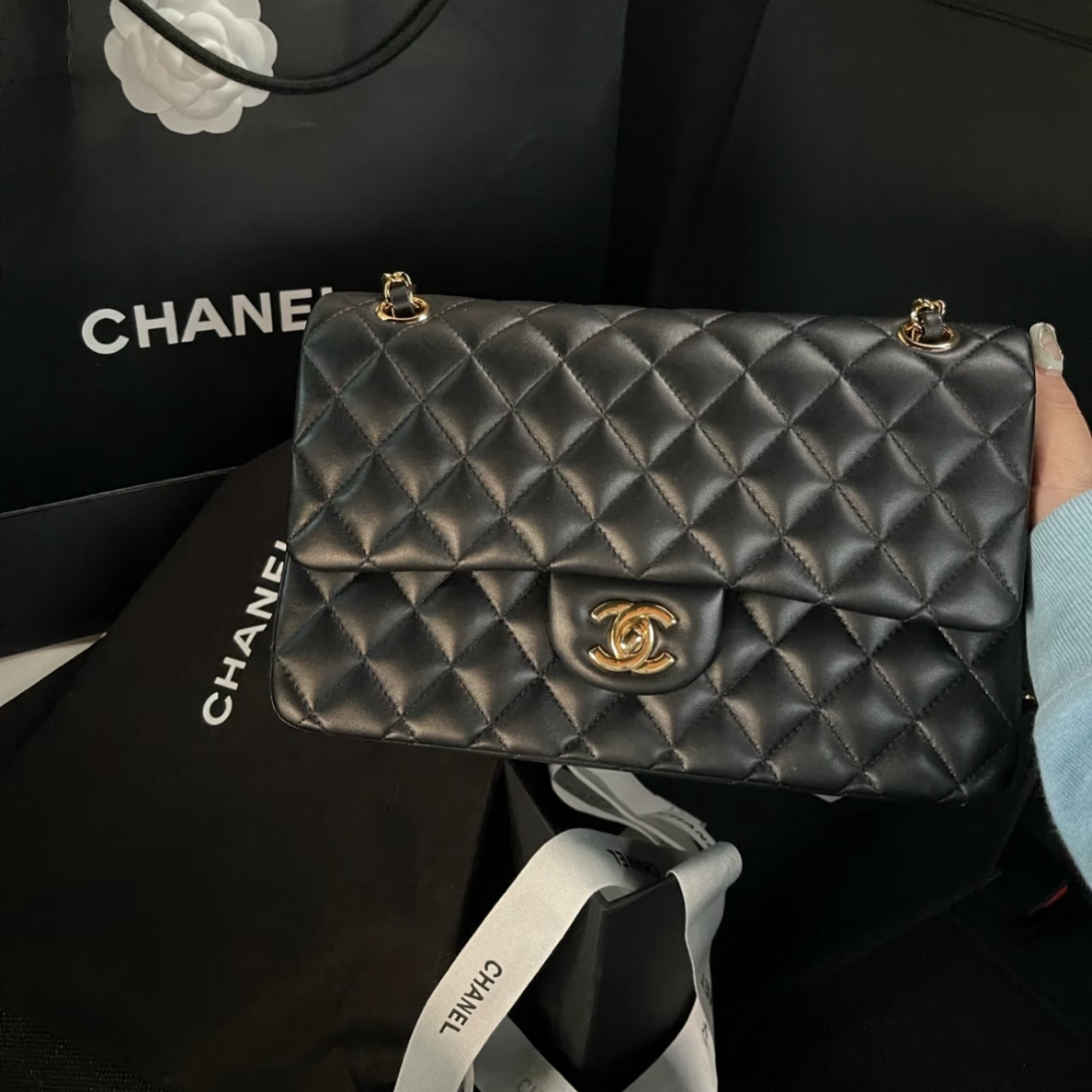 99新 Chanel/香奈儿 Chanel cf 小号黑金羊/优品