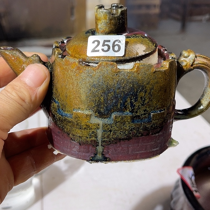 茶壶紫砂256¥¥¥¥¥¥¥¥