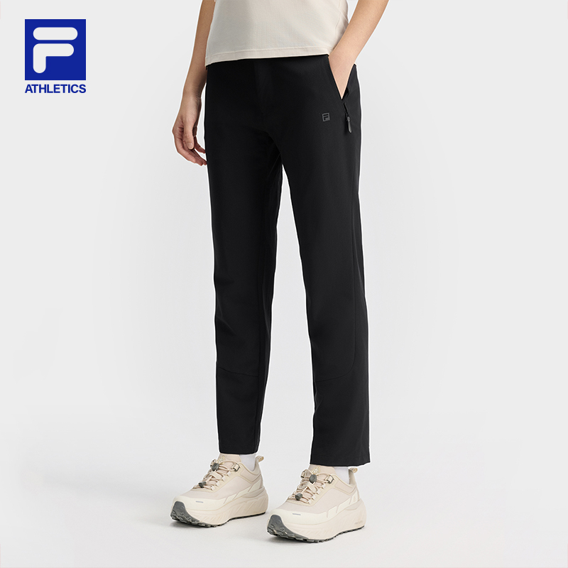 Fila/斐乐敦煌博物馆联名春夏女户外复古运动梭织长裤A11W517804F