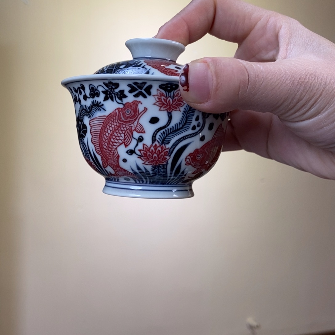 杯w正绎堂青红海藻鱼盖碗