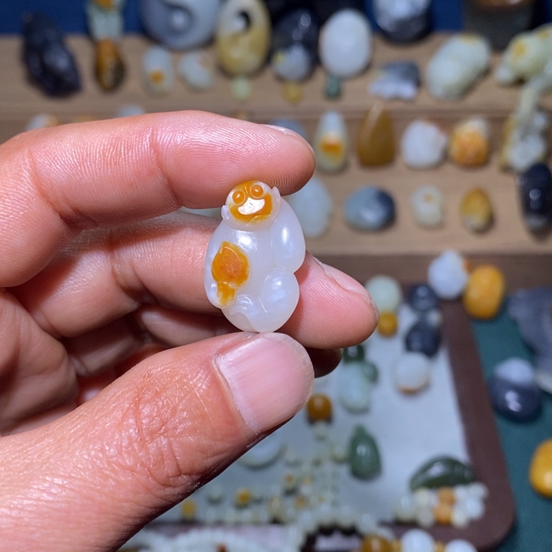 和田玉吊坠(不含链)未镶嵌