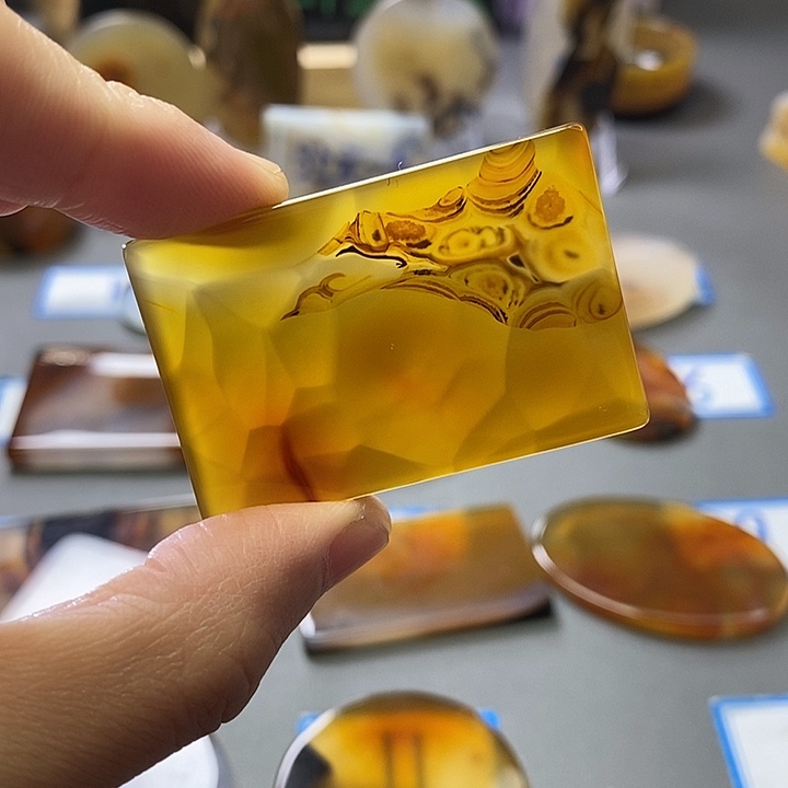 玛瑙/玉髓未镶嵌珠宝半成品73