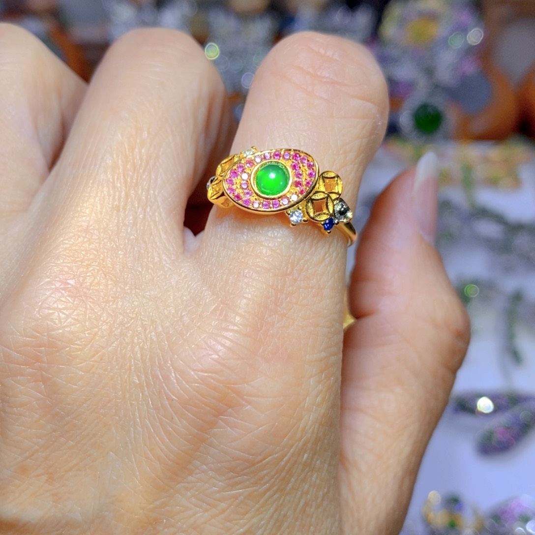 翡翠颈饰银S925镶嵌天然翡翠