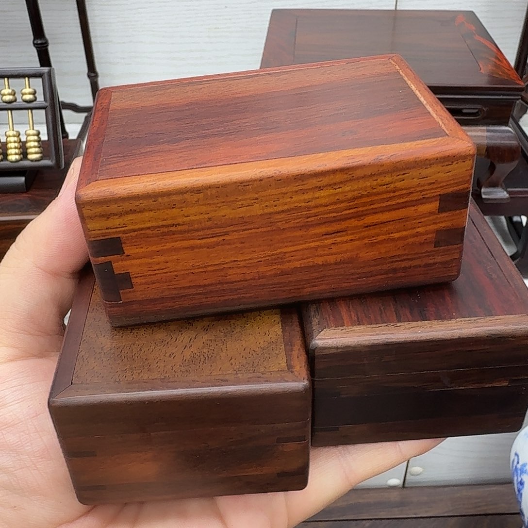 我***化木大红酸枝长9公分机关盒三个